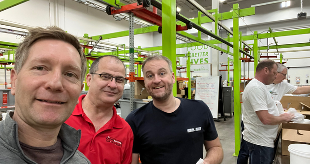 Inoapps and Oracle support Houston Food Bank during 4,000 Acts of Kindness week Blog Image